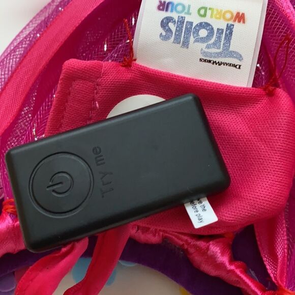 Trolls world tour POPPY RAINBOW LIGHT UP HEADPIECE NE - Picture 8 of 9